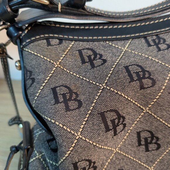 Vintage Dooney & Bourke Small Signature Shoulder Bag Gray Monogram Flaws - Picture 6 of 12